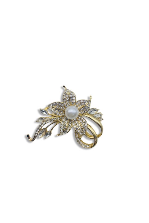 Petal pearl brooch