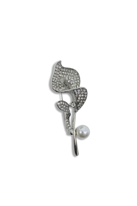Calla lily pearl brooch