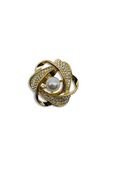 Round pearl brooch